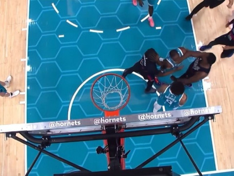 全武行！迪巴被杜伦勾拳+哈里斯锁喉 大桥直拳杜伦面门 1人替补爆冲