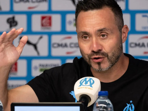 德泽尔比辞职，本人表示希望回到英超执教