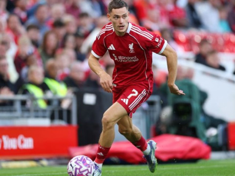 杰拉德：维尔茨每踢一场都在往上走，他摆在那儿就是世界级