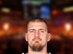 NBA每日篮板王：尼古拉·约基奇15篮板(2026年02月12日)