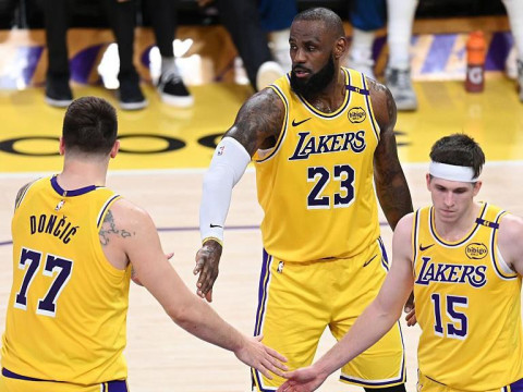 东契奇：我们是本赛季NBA阵容变动最频繁的球队，一直受到伤病困扰