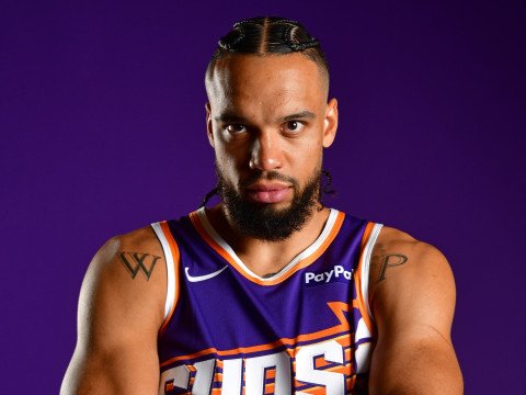 NBA官方：狄龙领到第16次技犯被禁赛一场 损失薪水超12万美元