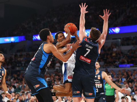 澳大利亚NBL前瞻|阿德莱德36人vs新西兰破坏者预测分析 两周前刚交手