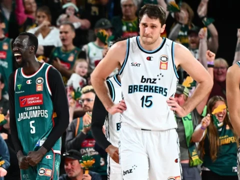 澳大利亚NBL前瞻|东南墨尔本凤凰vs塔斯马尼亚跳伞蚁预测分析