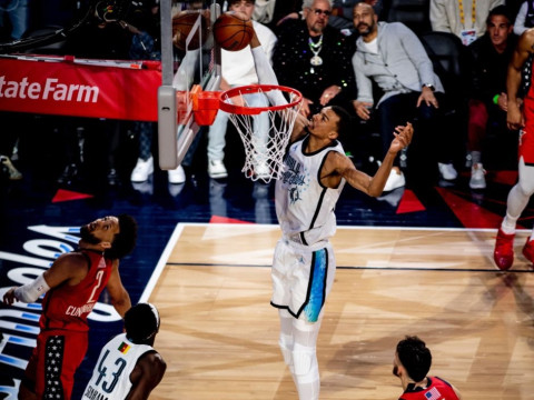 两战33+8决赛都没进！被巴恩斯绝杀还低头沮丧 文班亚马遭东约坑哭