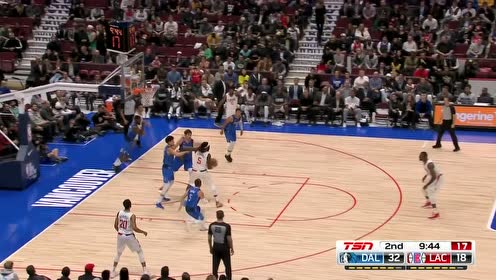 【NBA集锦】帕特森弧顶空位三分命中 为球队及时止血