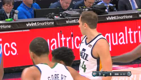 【NBA集錦】強(qiáng)硬！博揚(yáng)持球突破硬抗上籃打成2+1