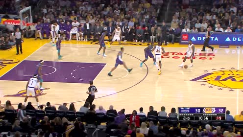 【NBA集錦】從后場(chǎng)就商量怎么打 詹姆斯突分魔獸打成2+1