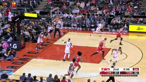 【NBA集錦】渾身都是眼！拉文不看人騷傳懷特三分穿心