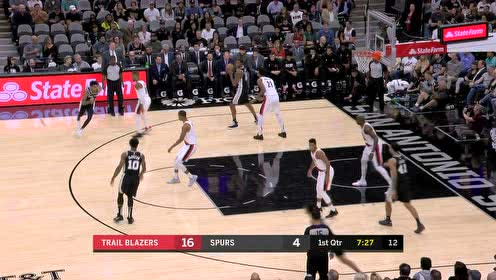 【NBA集錦】有沒有機(jī)會都能出手 利拉德無視默里三分命中