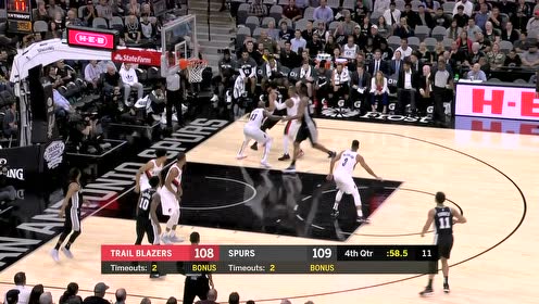【NBA集錦】利拉德單臂劈扣繼續(xù)追分 懷特拋投得手穩(wěn)定局面