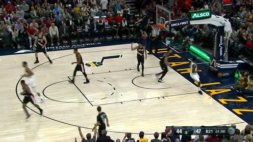 【NBA集錦】里應(yīng)外合 穆迪埃妙傳杰夫格林暴扣得分