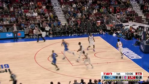 【NBA集锦】东契奇追身三分百步穿杨 克勒贝尔飞身暴扣势大力沉