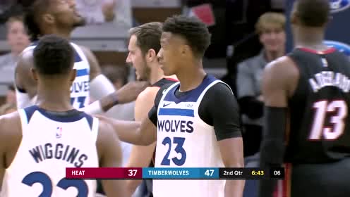【NBA集錦】唐斯絕妙拉桿送助攻 卡爾弗跳步飛身上籃2+1