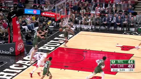 【NBA集錦】來自公牛雙少的默契 拉文閃轉(zhuǎn)騰挪馬卡舍身上籃