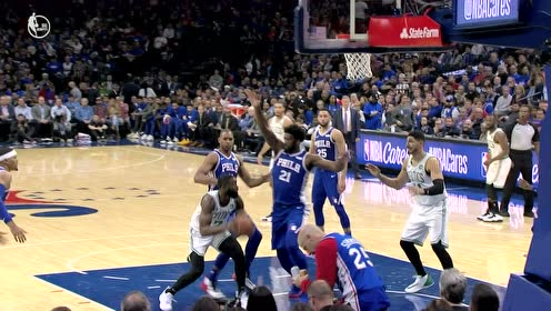 【NBA集錦】遭釘板大帽不爽？布朗肘擊恩比德面門 大帝被打一鼻子血