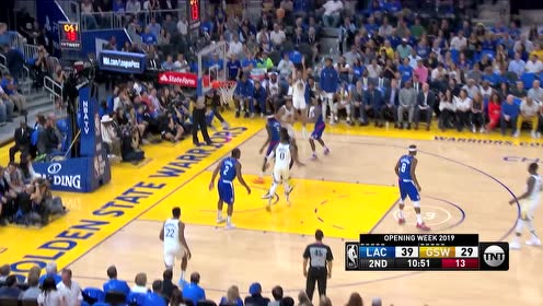 【NBA集锦】波尔埋伏底角蓄势待发 三分大炮直轰篮筐