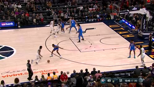 【NBA集錦】米切爾超大幅轉(zhuǎn)身過(guò)人換手上籃 這慢動(dòng)作我看了三遍才過(guò)癮