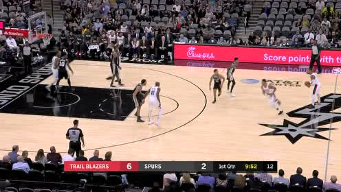 【NBA集锦】默里突破上篮命中 托利弗三分以予回击