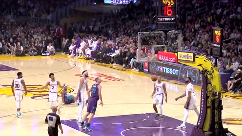 【NBA集錦】張弓搭箭一蹴而就 格拉漢姆接球三分打成3+1