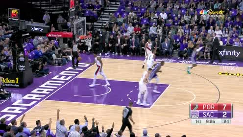 【NBA集錦】巴恩斯大號(hào)三分堅(jiān)決出手 彈道精準(zhǔn)一擊命中