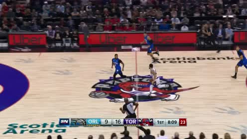 【NBA集锦】范弗利特顶开防守妄图上篮 戈登补防到位遮天蔽日送血帽