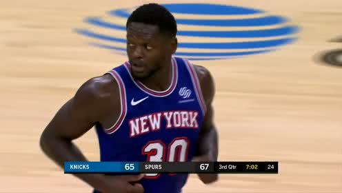 【NBA集錦】默里傳球出現(xiàn)失誤 蘭德爾搶斷反擊雙手暴扣
