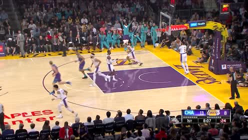 【NBA集錦】當(dāng)我老大哥不存在？羅齊爾三分誅心輕松反擊