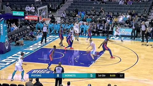 【NBA集锦】猛虎出笼!泽勒霸王举鼎双手暴扣