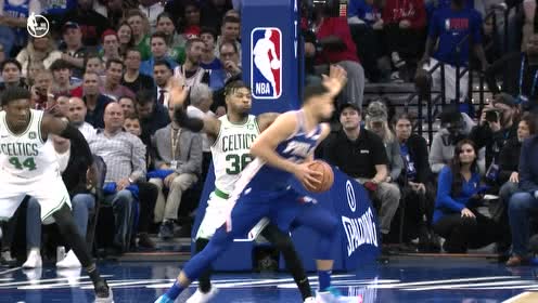 【NBA集錦】劈天蓋地大火鍋 威廉姆斯旱地拔蔥血帽西蒙斯