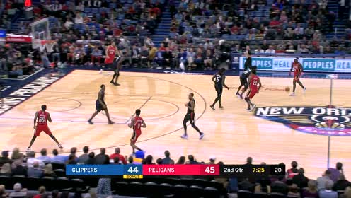 【NBA集錦】霍勒迪一腳油門(mén)加速過(guò)人 反手上籃一騎絕塵