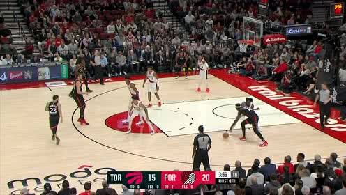 【NBA集錦】西亞卡姆轉(zhuǎn)身上籃不中 布歇挺身而出補(bǔ)籃得手