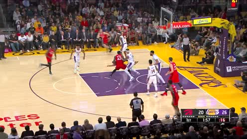 【NBA集錦】西亞卡姆追著庫茲馬就是干！對抗后轉(zhuǎn)身拋投2+1打成
