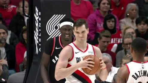 【NBA集錦】一套連招打滿 西亞卡姆轉(zhuǎn)身上籃一氣呵成