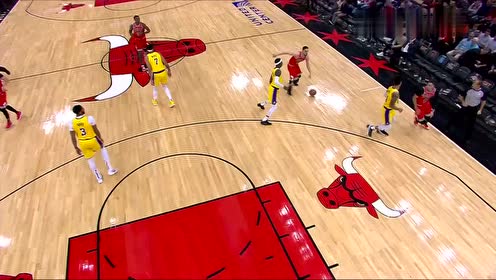 【NBA集錦】頂級(jí)的身體柔韌性 拉文溜底小打板2+1進(jìn)賬
