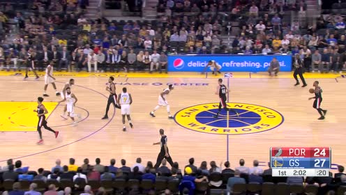 【NBA集锦】常规武器安排的明明白白 利拉德连中超远三分
