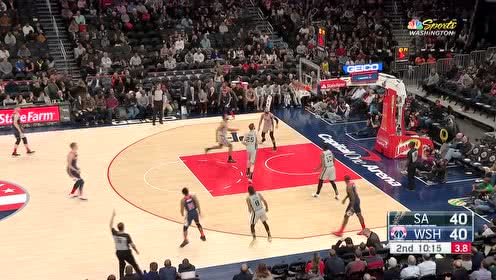 【NBA集锦】个子矮生成足够远！史密斯扬手三分一箭穿心