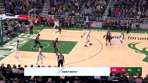 【NBA集锦】顾前不能顾后!马尔卡宁欲扣篮字母哥背后送大帽