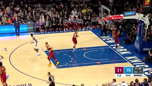 【NBA集錦】低調(diào)的無球大神 艾靈頓積極跑位接球三分漂移命中