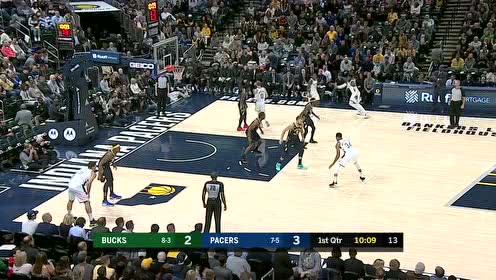 【NBA集錦】字母哥埋頭猛沖單吃小薩 利落轉(zhuǎn)身高難后仰單手拋入