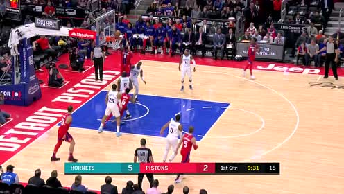 【NBA集锦】篮板王也是吃饼王 庄神巨人升天空接上篮