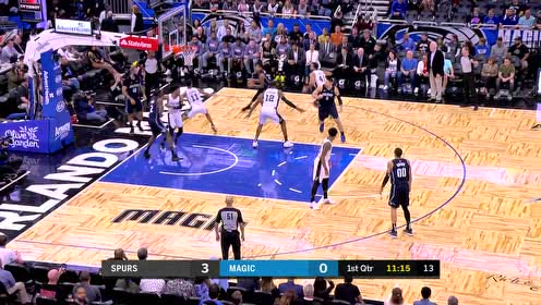 【NBA集锦】阿米奴高吊篮下 戈登高高跃起双手挂筐暴扣