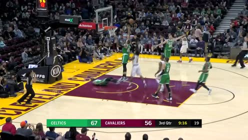 【NBA集錦】打你個(gè)措手不及 塞克斯頓接球快攻沖擊沃克2+1