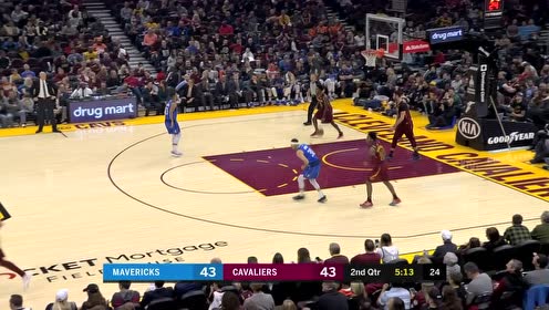 【NBA集錦】喂得真香 東契奇巧妙助攻鮑威爾雙手炸筐