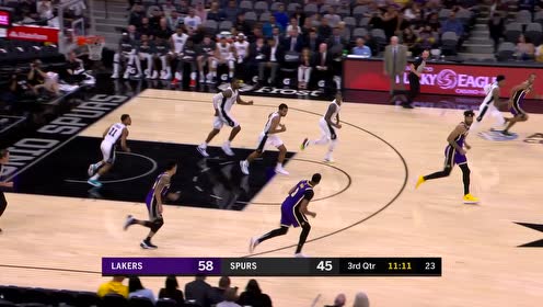 【NBA集錦】這是什么情況？戴維斯面前無人盯防三分出手三不沾
