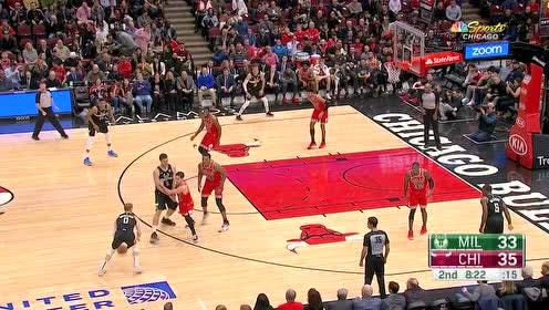【NBA集锦】手感爆炸!迪维森佐火热三分+漂移上篮追平比分