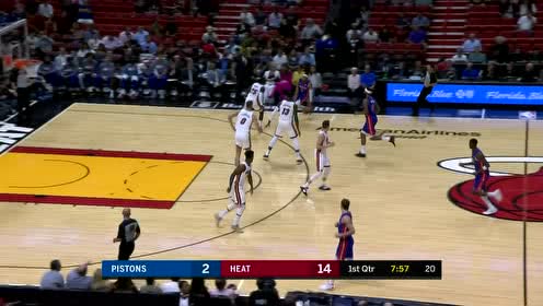 【NBA集锦】拦得住我么 巴特勒箭步穿云双臂暴扣虐筐