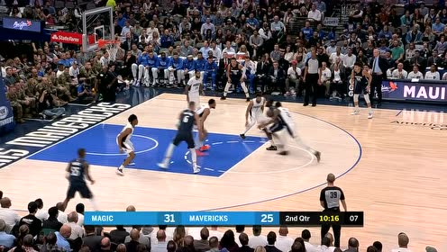 【NBA集錦】哈達威冷靜尋找突破 大跨步殺入滑翔拋射入網(wǎng)