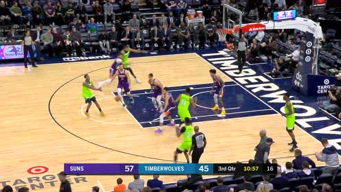 【NBA集锦】电光火石华丽突破 维金斯以一敌二上篮得手