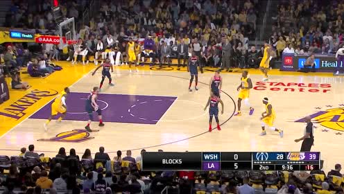 【NBA集锦】统治全场 詹姆斯空接暴扣加推土机上篮连得4分打停奇才